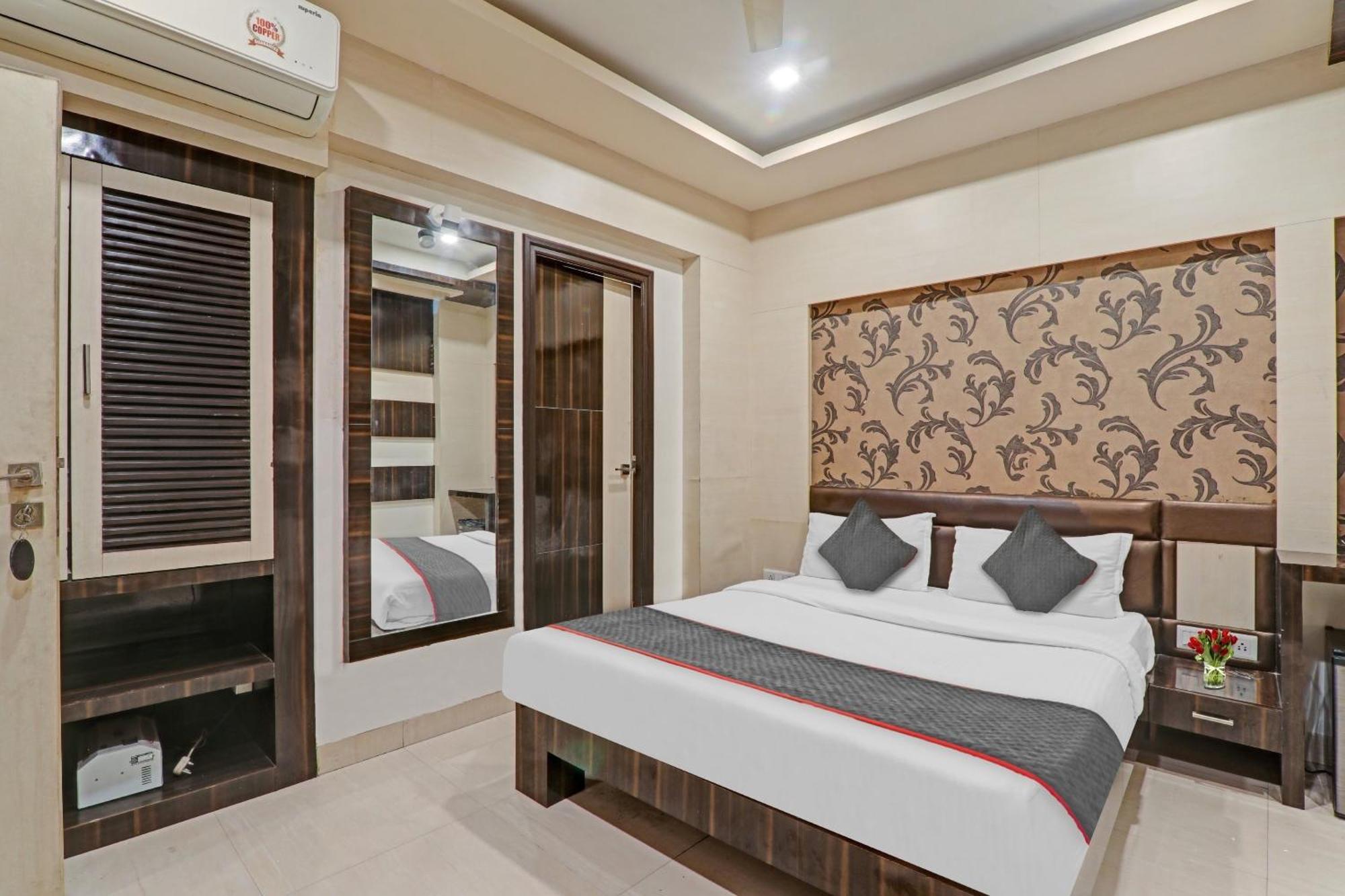 Townhouse 1182 Hotel Tirupati Galaxy Kanpur Exterior foto